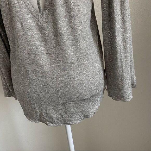 Chaser Cold Shoulder Gray Silver Glitter Bell Flounce Sleeves M NWT - Picture 9 of 15